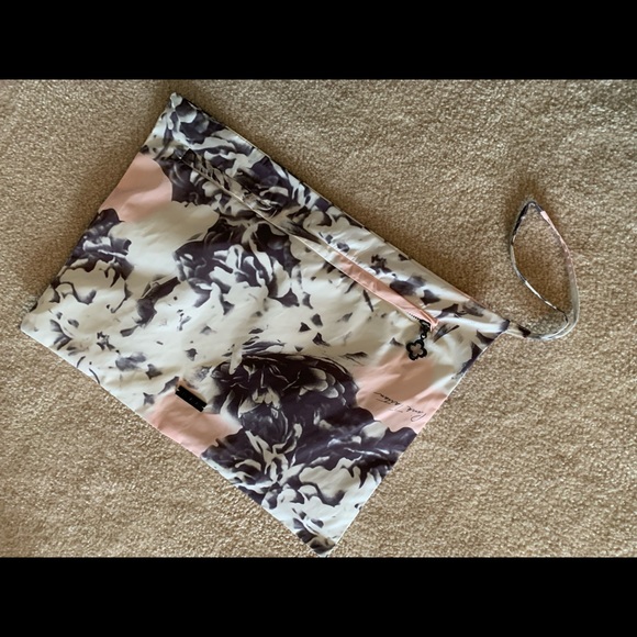 Pink Tartan Pink Floral Trenchcoat, size Medium - Picture 6 of 8